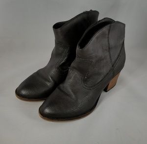 Brown Rocket Dog Cowboy Inspired Boots